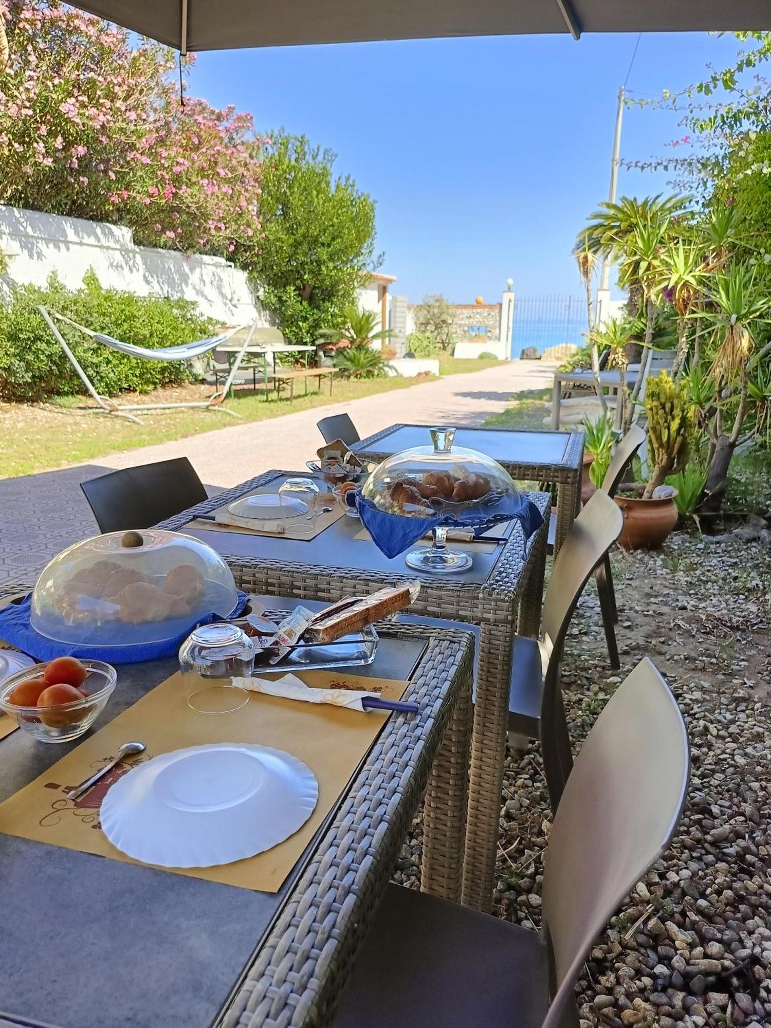 La Casa A Mare B&B Messina Bagian luar foto