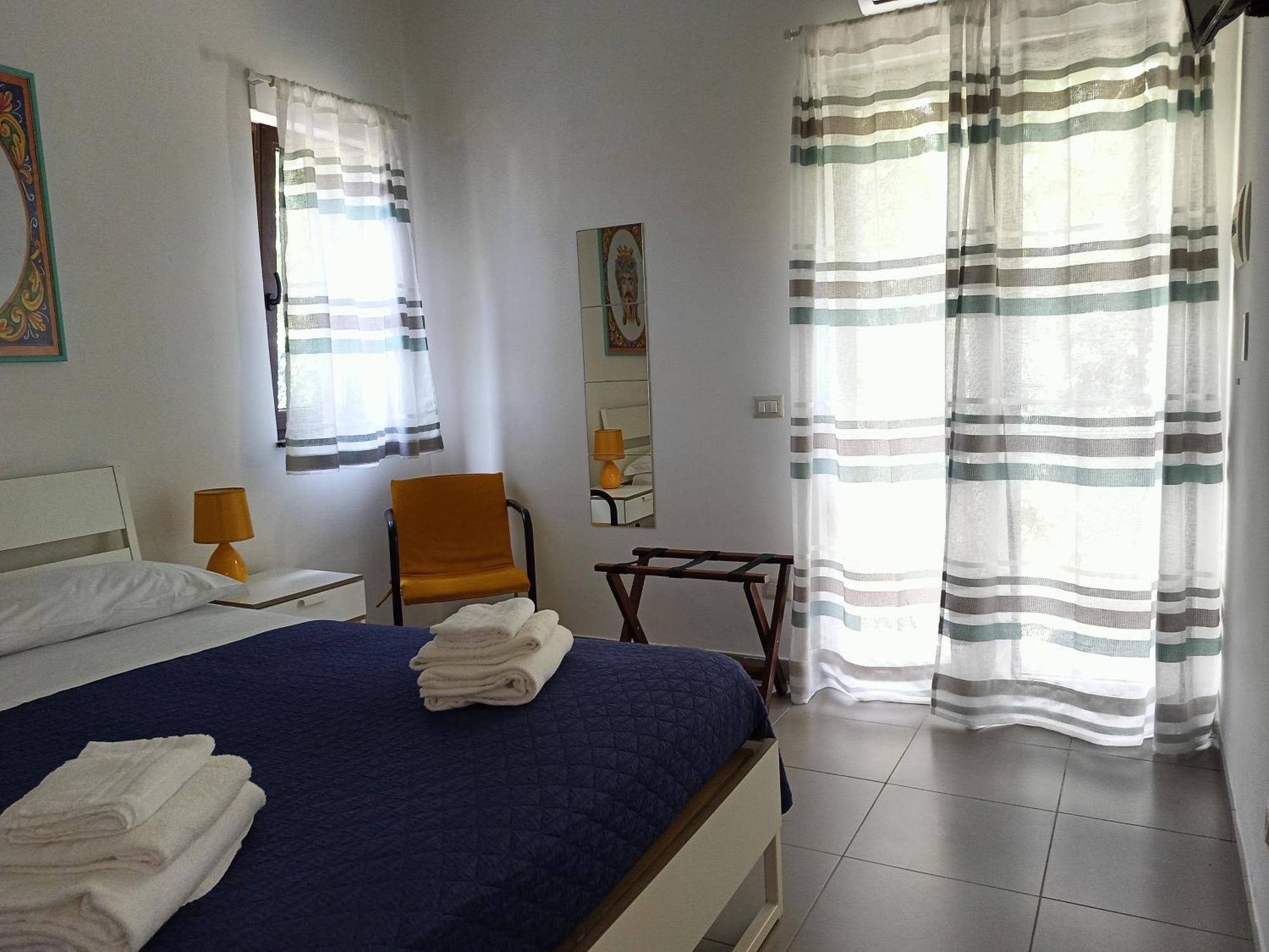 La Casa A Mare B&B Messina Bagian luar foto
