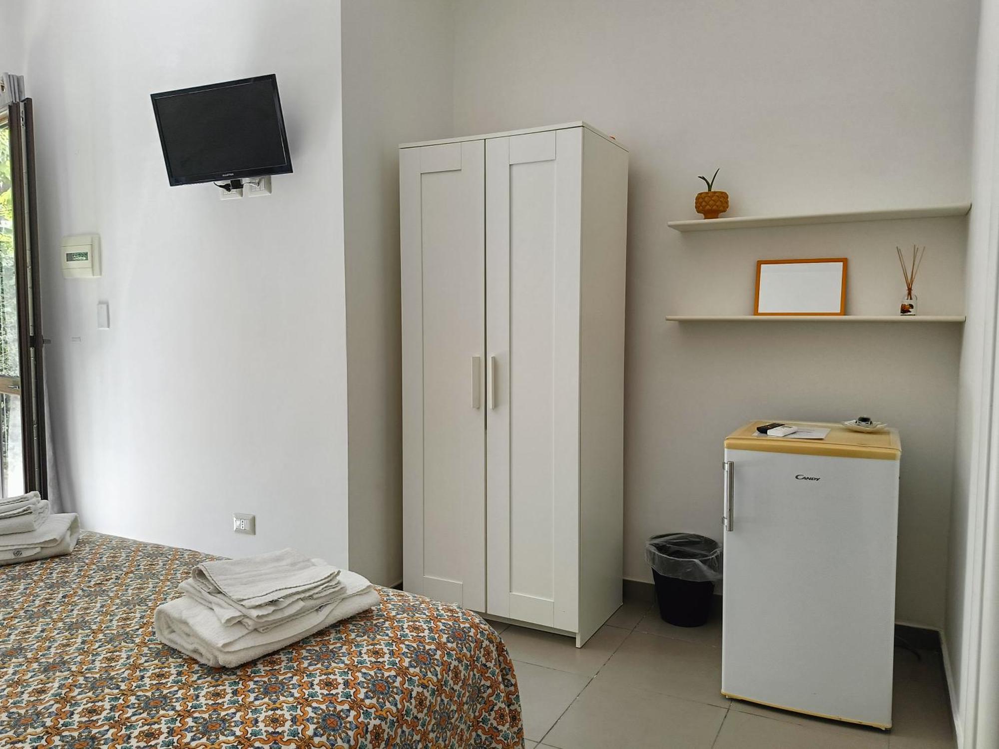 La Casa A Mare B&B Messina Bagian luar foto
